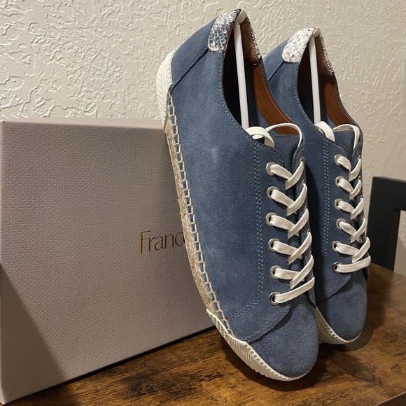 NWT/Box Franco Sarto Blue Suede Espadrille Sneaker Sz. 10 - Picture 2 of 9